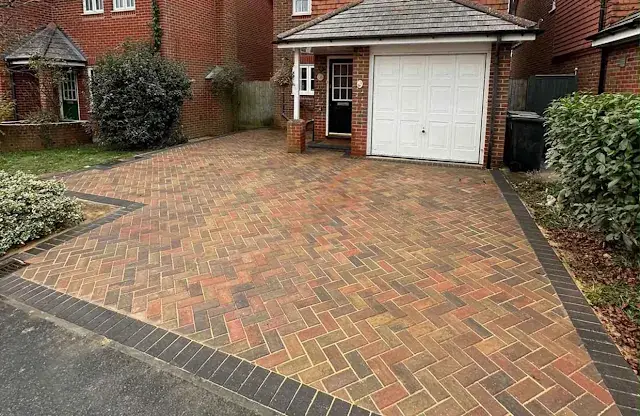 Block paved driveway by Yellowstone, Wiltshire 3