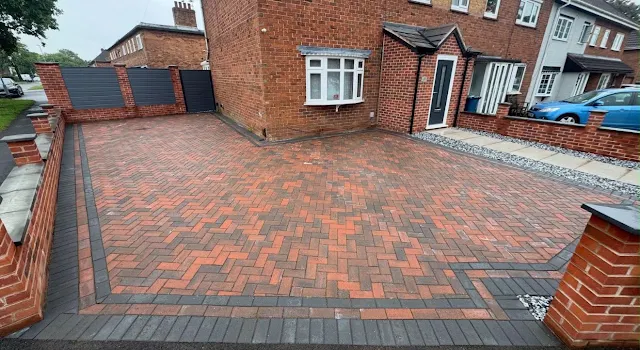Block paved driveway by Yellowstone, Wiltshire 4