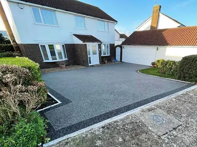 Resin driveway by Yellowstone, Wiltshire 9