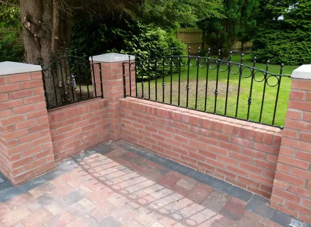 Garden wall by Yellowstone, Wiltshire 5