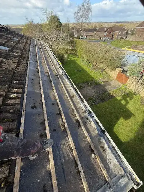 Roof repair by Yellowstone Roofing, Wiltshire 2