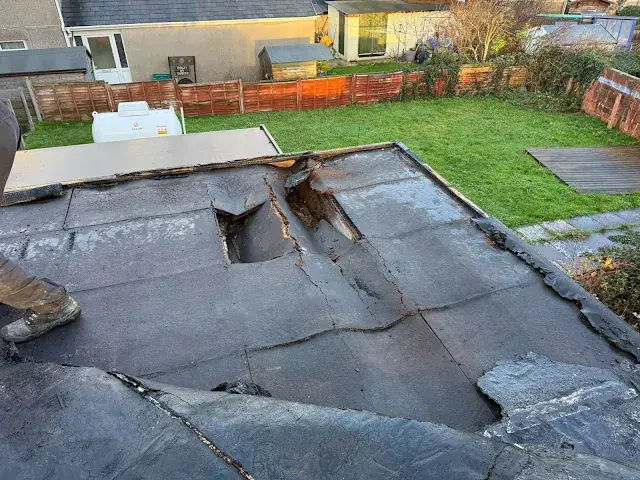 Roof repair by Yellowstone Roofing, Wiltshire 5