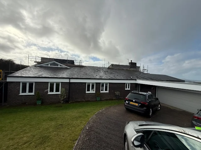 Roof repair by Yellowstone Roofing, Wiltshire 16